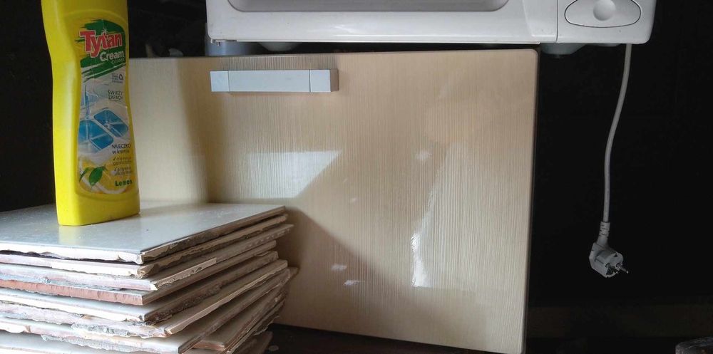 Meble kuchenne z 2023 roku za 199 zł,