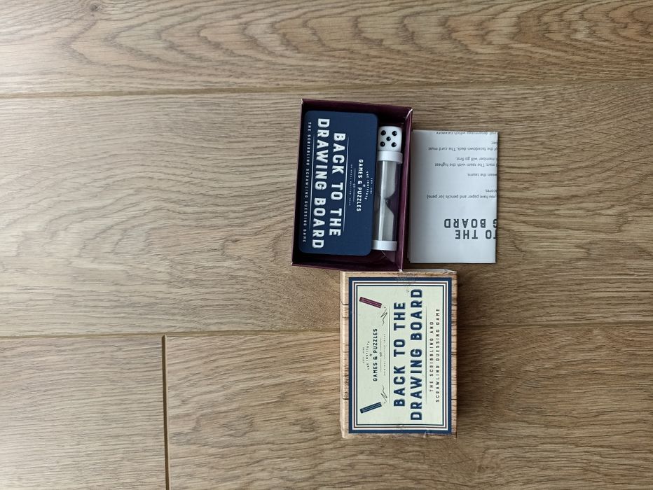 Gra karciana dla dorosłych na imprezę