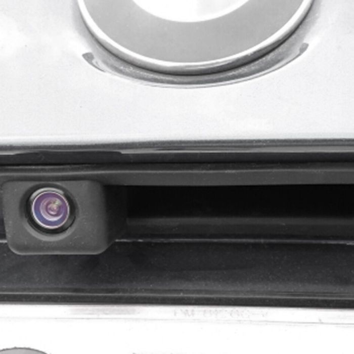 Câmara de marcha atrás HD - BMW Série 5 E60/61 e F10 - BMW Série 3 E90