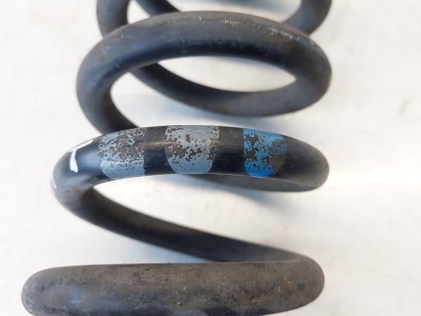 Mola de suspensão trás direita MERCEDES-BENZ Classe C (W202)