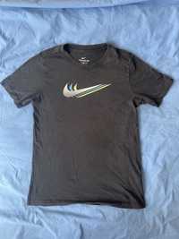 Koszula Nike w dobrem stanie