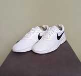 Nike, rozmiar 43.