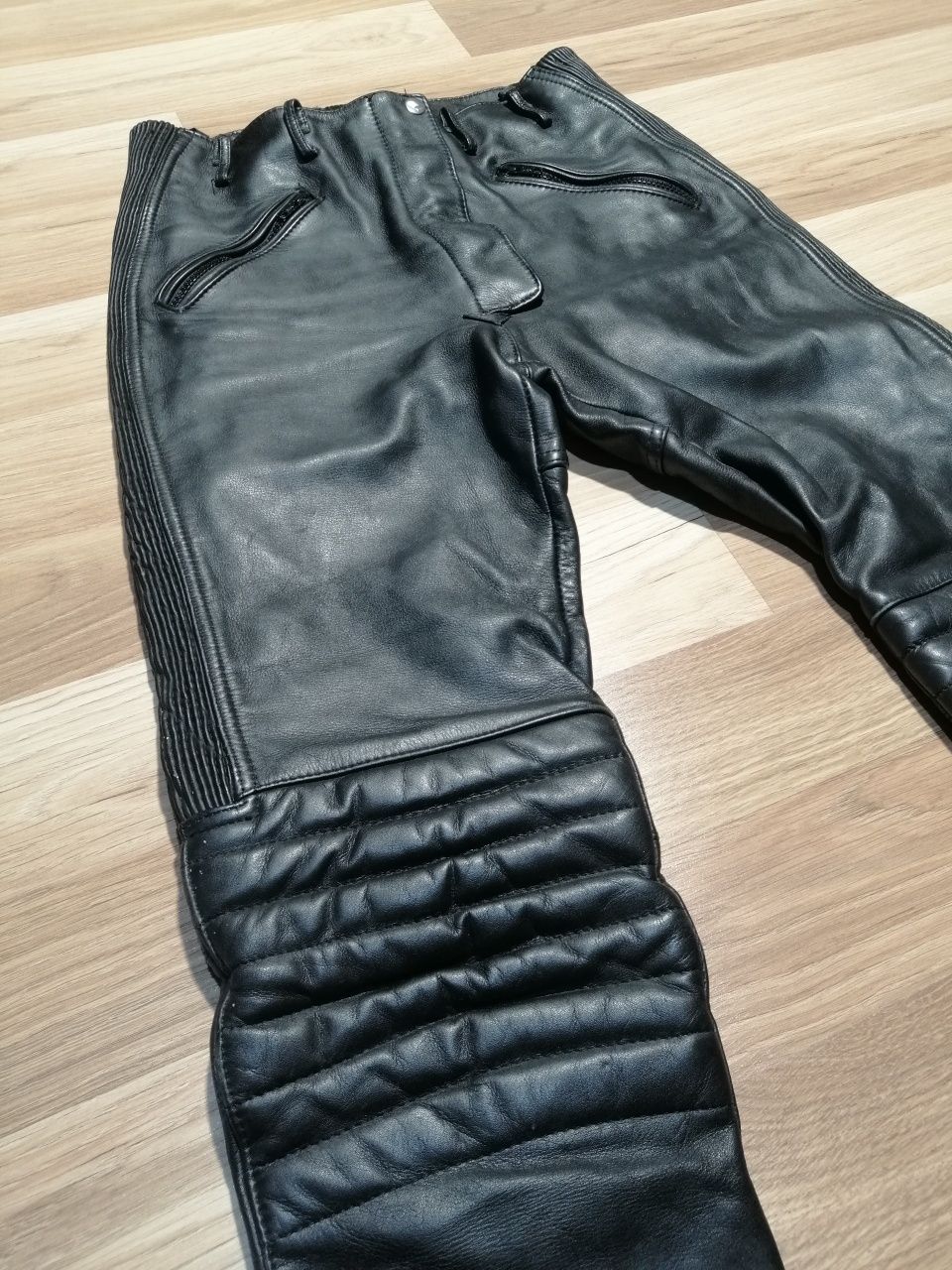 Spodnie damskie skórzane motocyklowe marki Krawehl Leder L