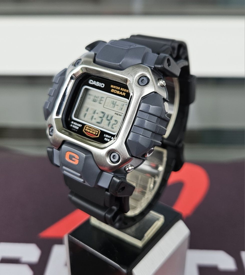 DW-6400 Gundam vintage-G Casio G-shock 1994