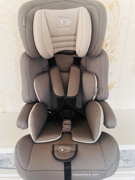 Автокрісло Kinderkraft Comfort Up 9-36 Kg