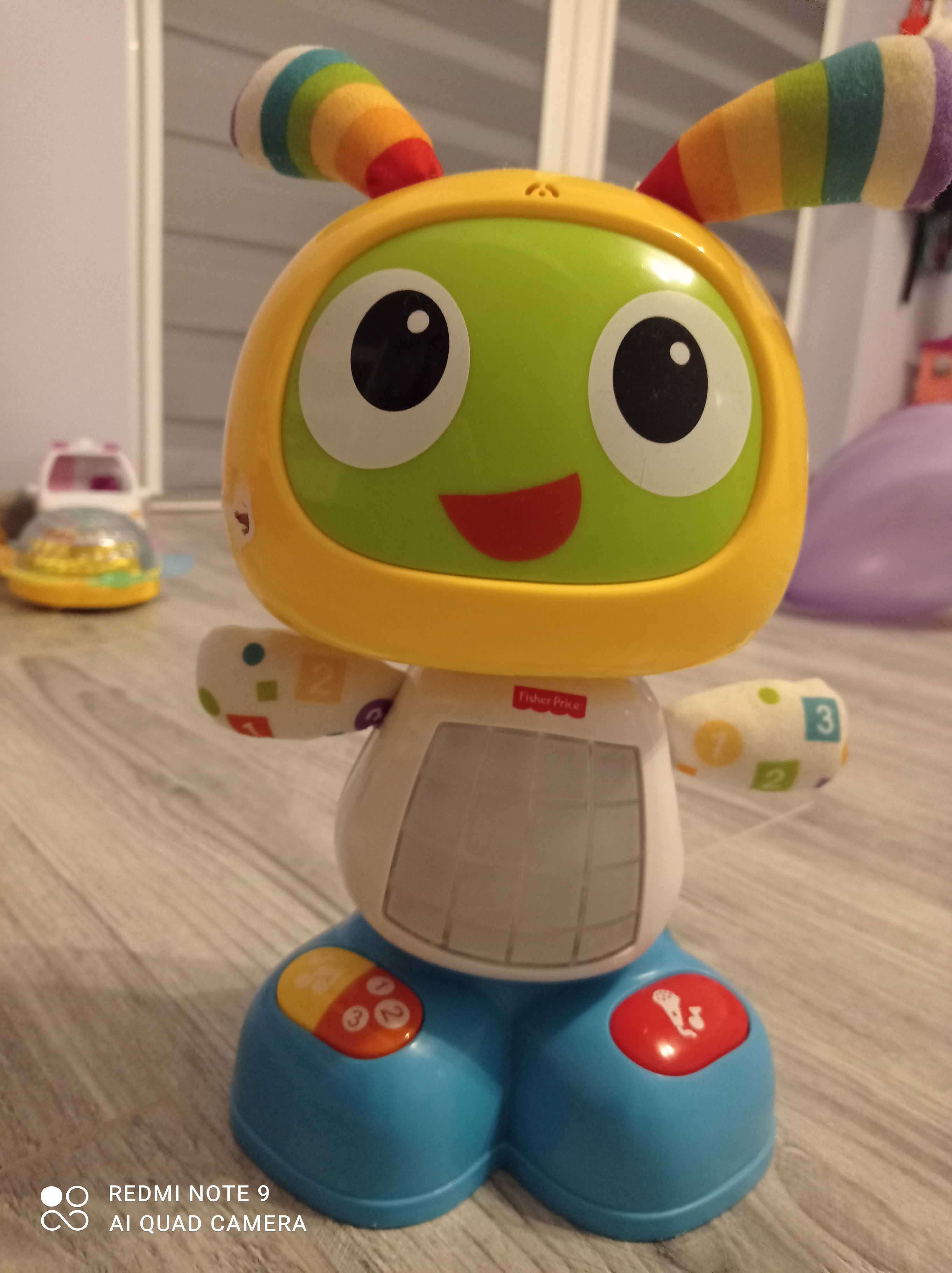 Fisher-Price Bebo Tańcz i śpiewaj ze mną