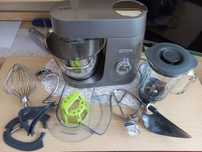 Kenwood Chef XL.