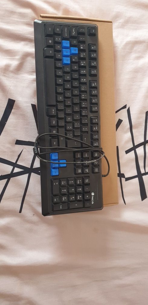 Teclado gaming NGS