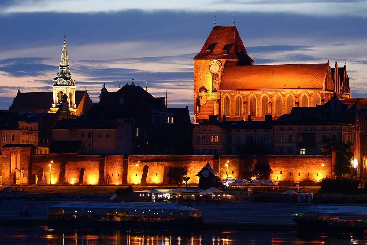 Domek letniskowy nad jeziorem Okonin w pobliżu Torunia JEZIORO OKONIN