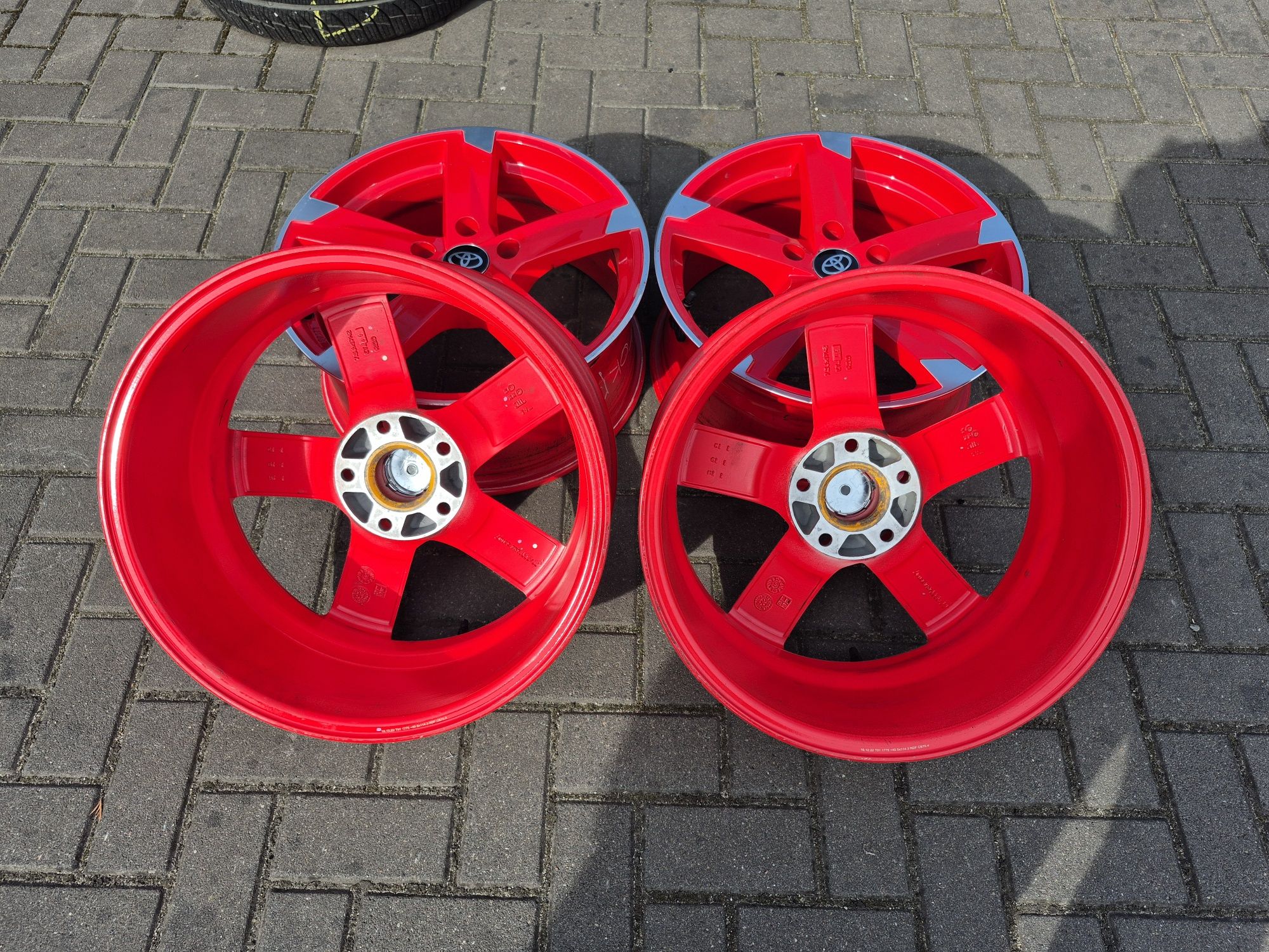 Felgi Alu z Czujniki TOYOTA Auris Corolla Avensis 5x114.3 17 Cali 7.5J