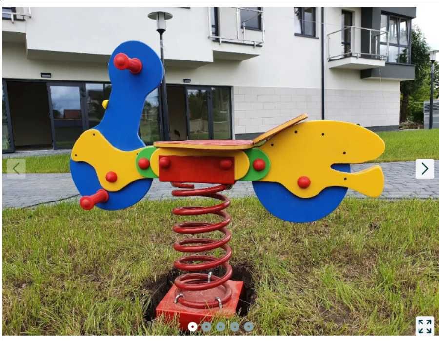 Bujak na sprężynie na plac zabaw