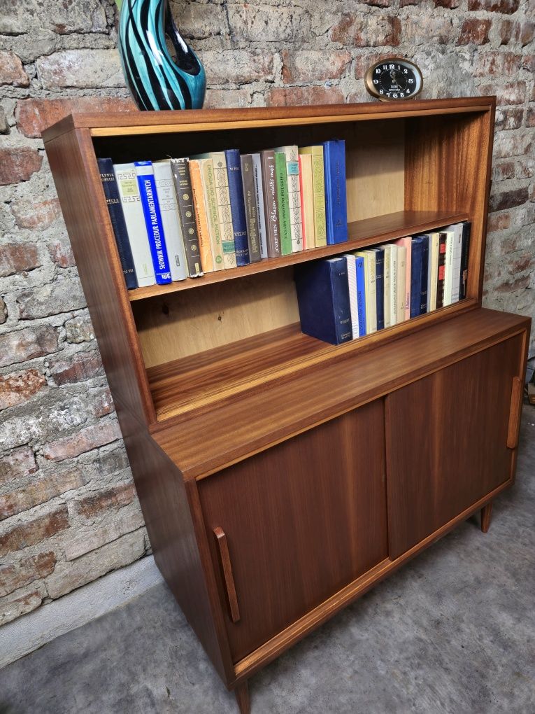 Komoda/biblioteczka Wyszkowska po renowacji