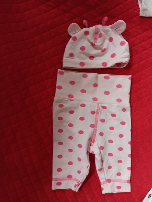 Zestaw ubrań dla dziewczynki