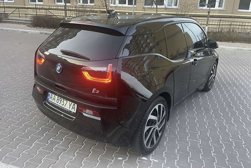 BMW i3  33.2 kWh максимальна комплектація