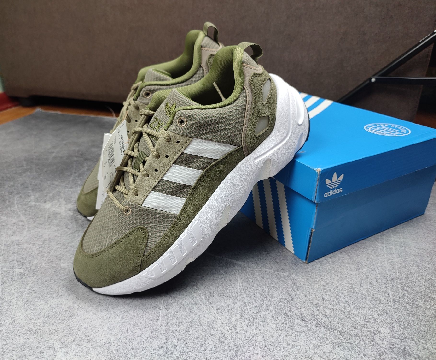 Adidas ZX 22 Boost (47) кросівки оригінал кроссовки GX2040