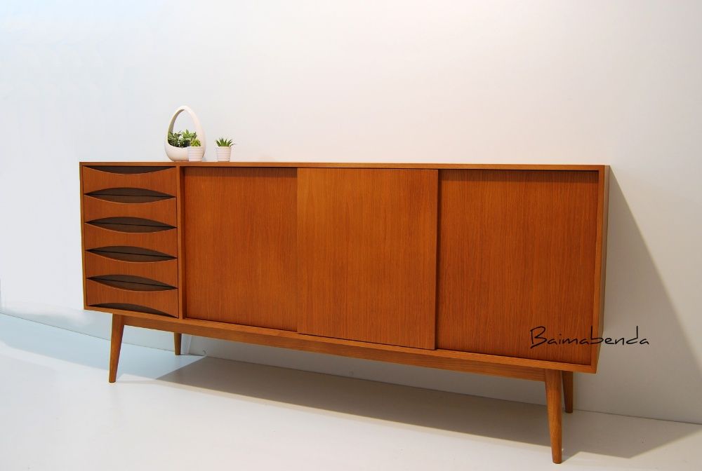 Móvel Aparador / Sideboard / Retro Vintage / Estilo Nórdico