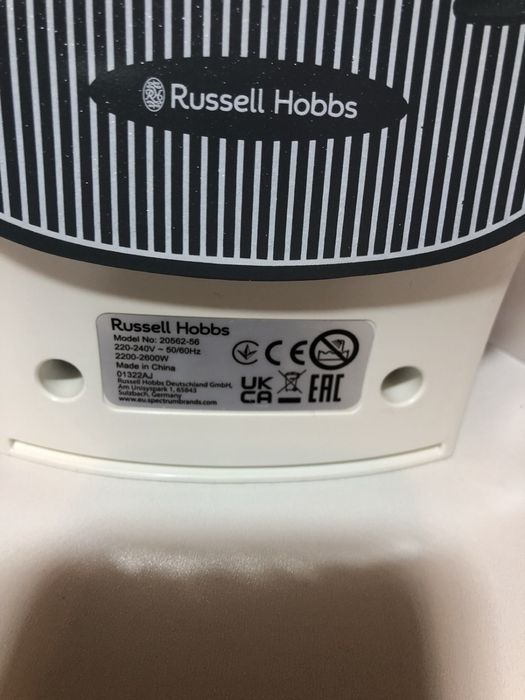 Нова Праска Russell Hobbs 20562-56