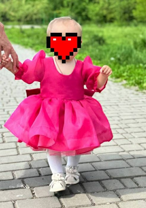 Пишна  дитяча сукня на 1 рочок