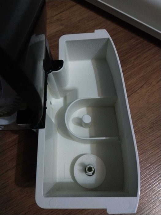 Oczyszczacz i nawilżacz powietrza
AC2729/50 Philips