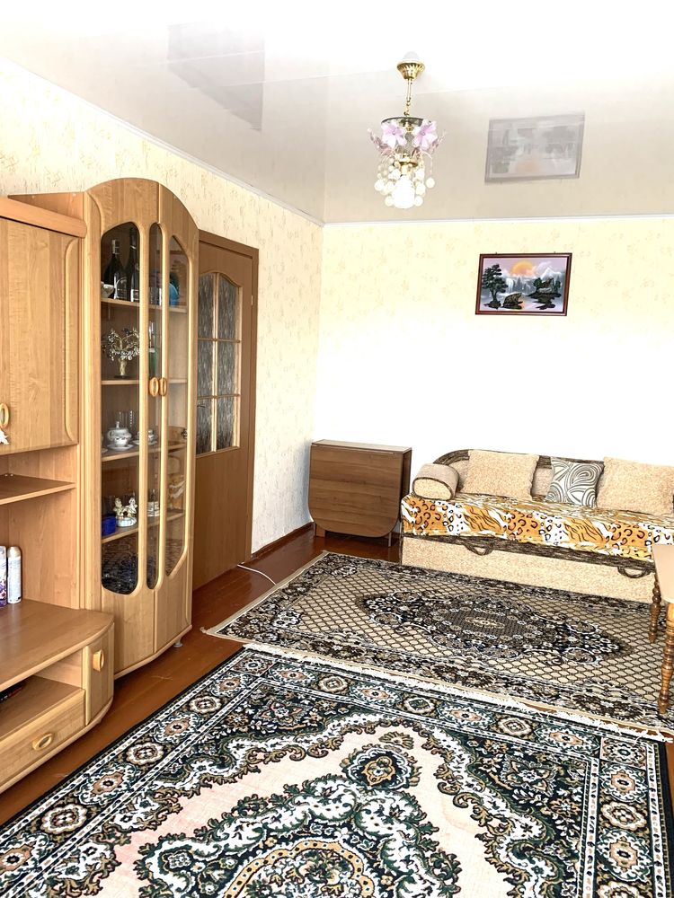 Продам 2-кімнатну квартиру в центрі Здолбунова $