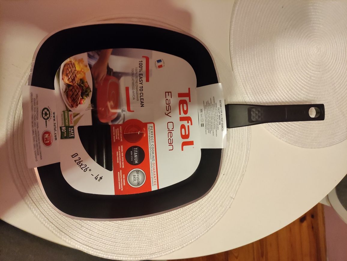 Patelni Tefal Easy Clean 26x26