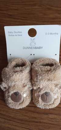 Пинетки новые  Dunnesbaby 0-3 мес.