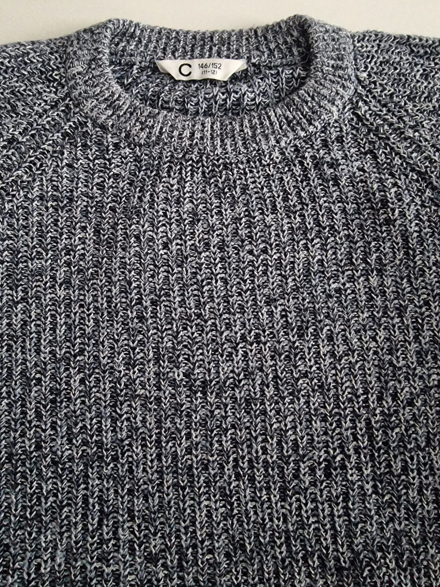 Sweter chłopięcy 146 /152