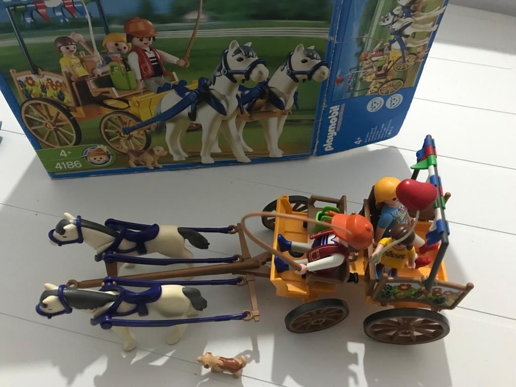 Playmobil Carruagem Cavalos