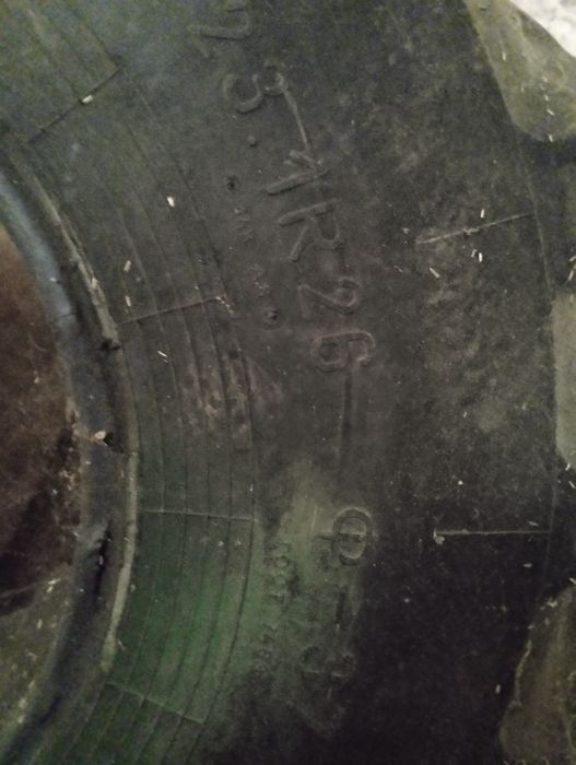 Колеса шини до комбайна 28 1.26 r3