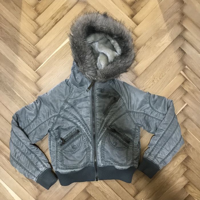 Вінтажна зимова куртка з капюшоном від river island