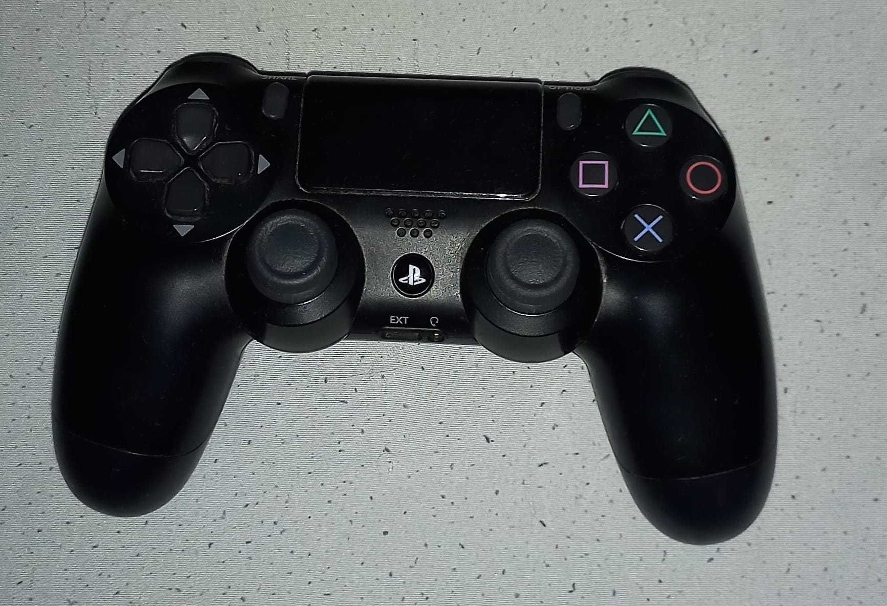 Konsola PS4 slim 500GB, plus kontroler