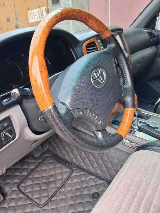 Toyota Land Cruiser MAXIMAL (7 мест, 4.2 дизель, 2006 год)