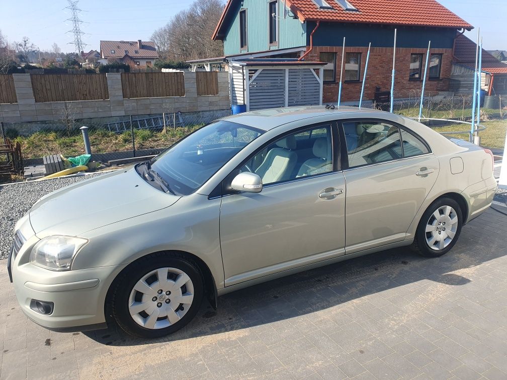 Toyota Avensis 2007 Lift 1.8benz_salonPL_stanbdb