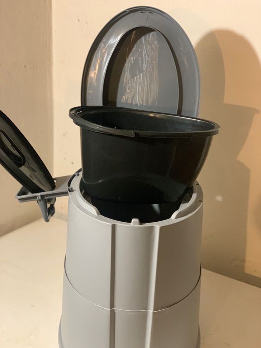 Портативний унітаз