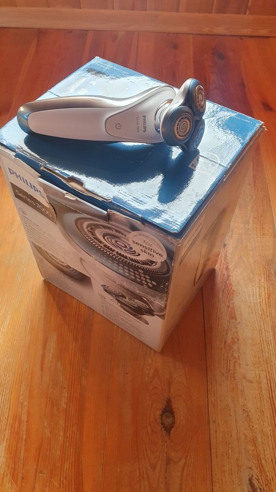 Maszynka do golenia / golarka Philips 7000