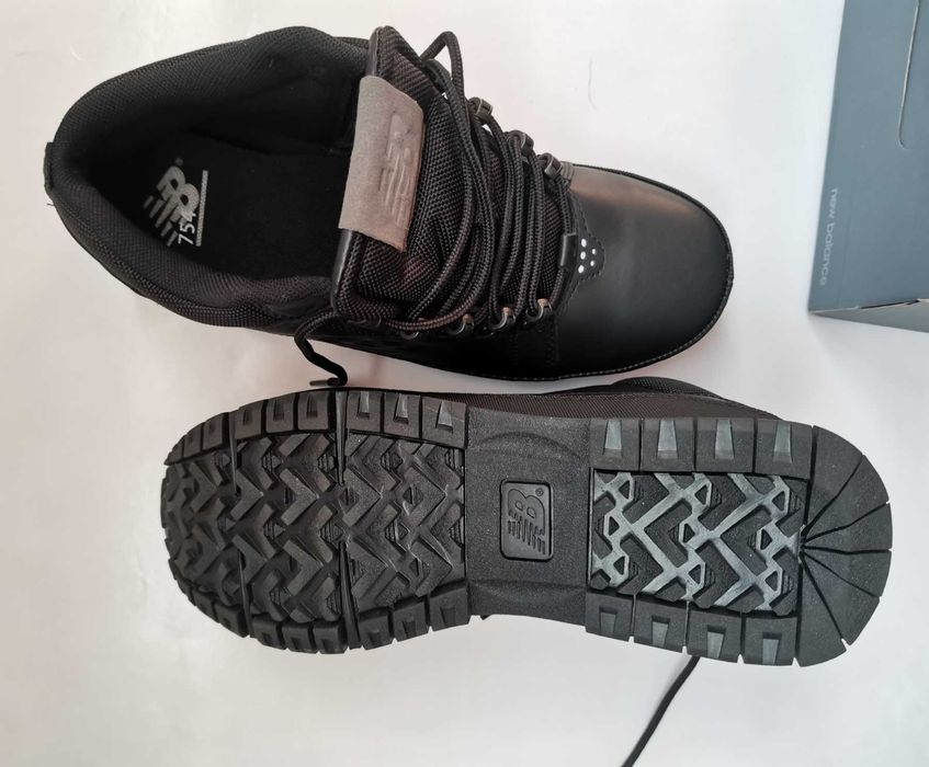 Оригінальні кросівки черевики New Balance 754 / Розмір 42.5