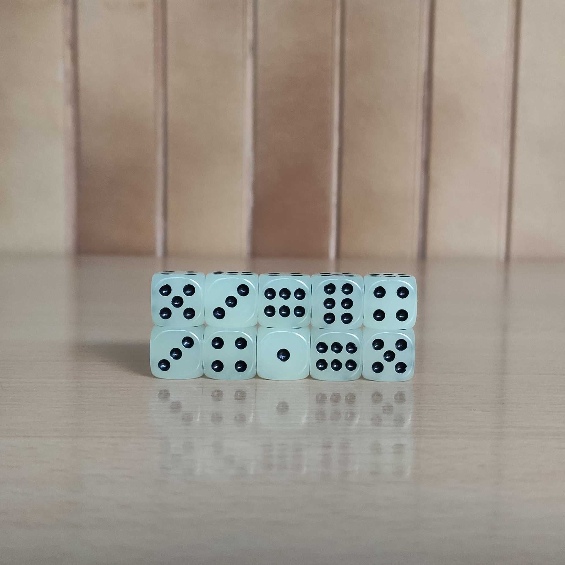 10 Dados que Brilham no Escuro