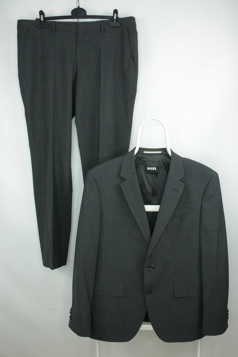 Шикарний класичний люкс костюм Hugo Boss Regular-fit Stretch 50 Л