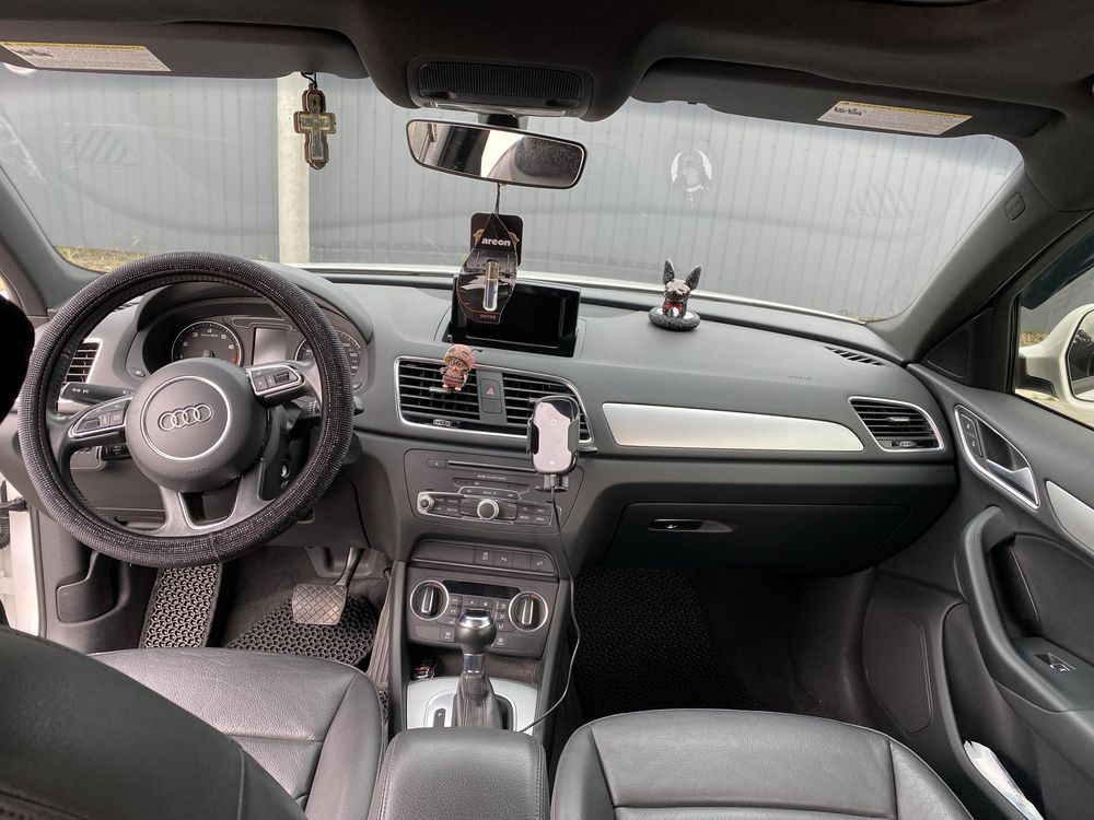 Продам Audi Q 3 PREMIUM 2017 год