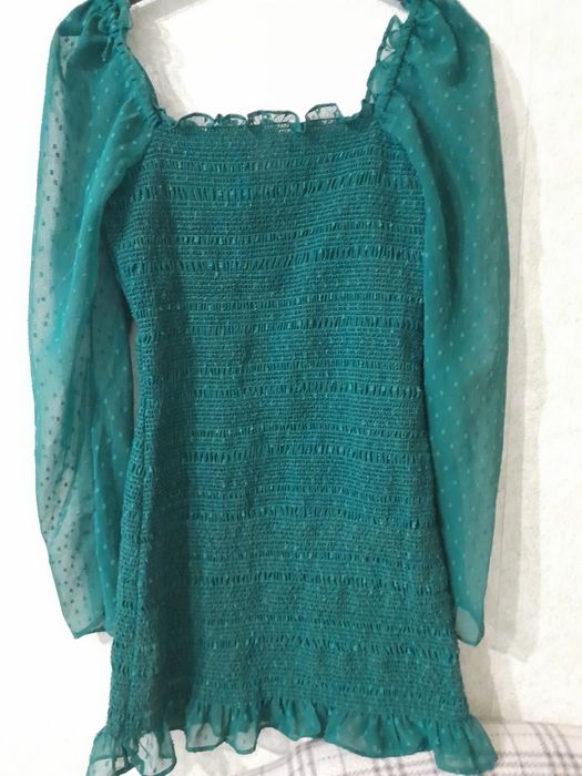 Сукня   зеленого кольору