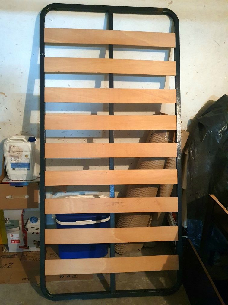 Vendo Cama+estrado+colchão