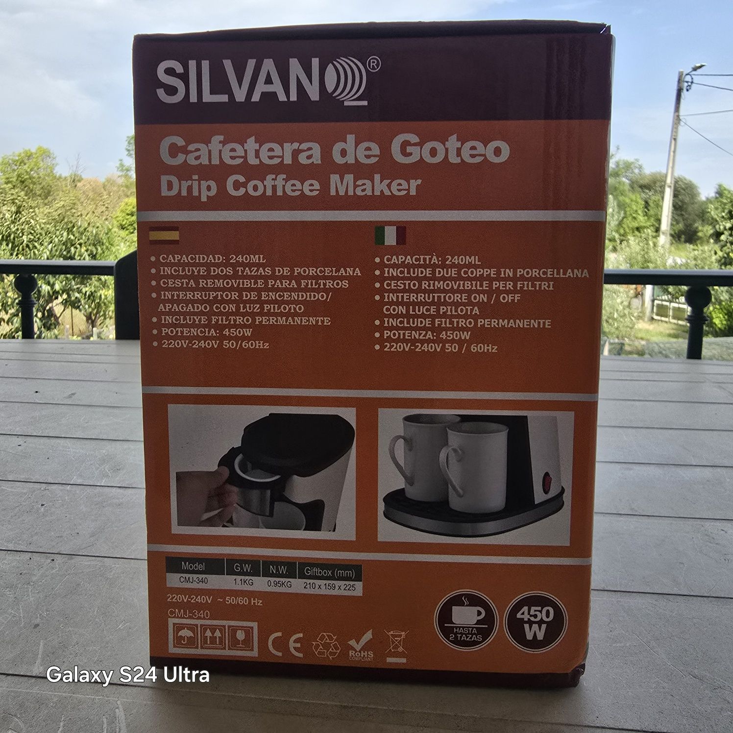 Máquina de café e chá polivalente, simples rápida e muito eficiente.