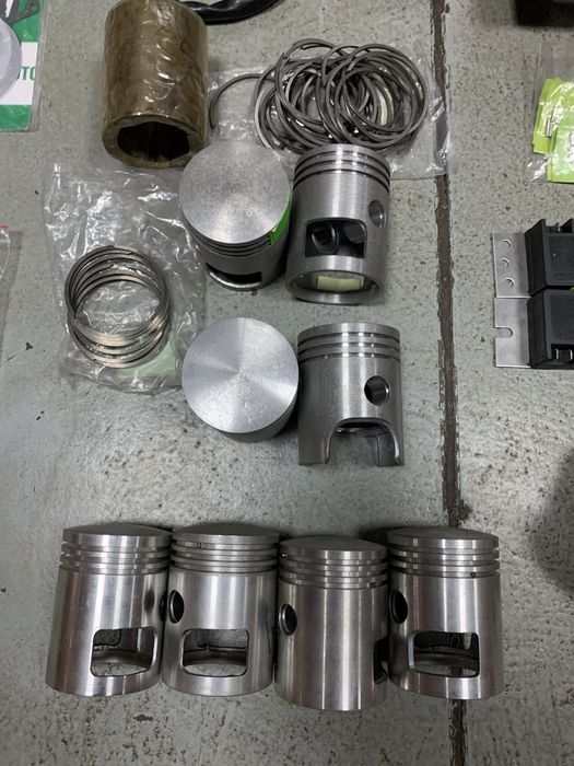 На мотоцикл ява поршня