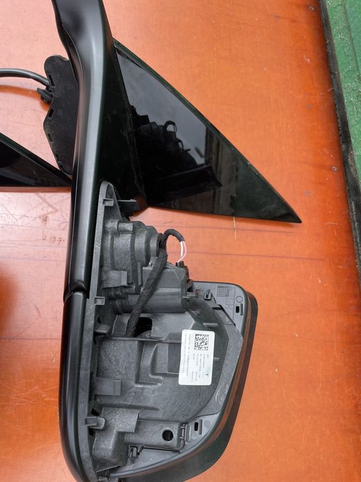 Зеркало праве ліве тесла Tesla model y my