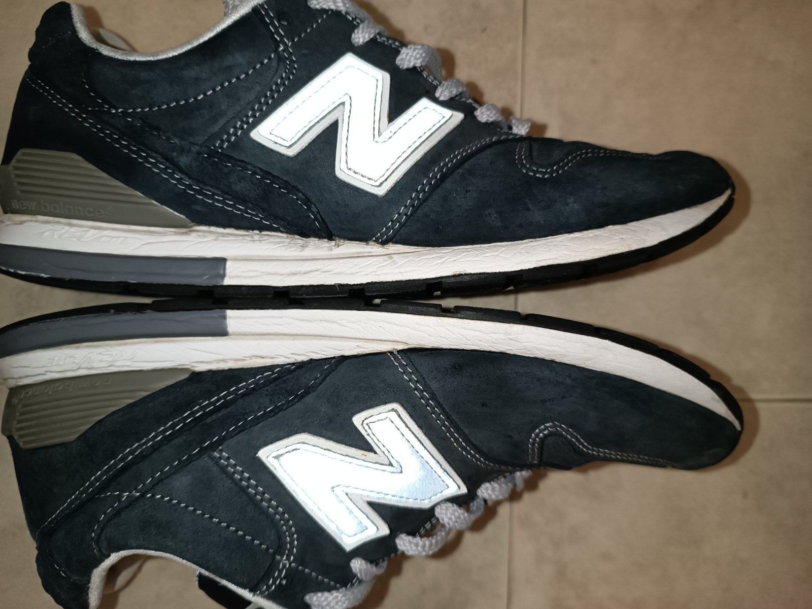 Кросівки чоловічі New Balance 996