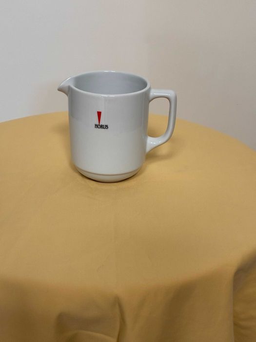 Leiteira média de porcelana branca com decalque - Qtd. 188 Und.