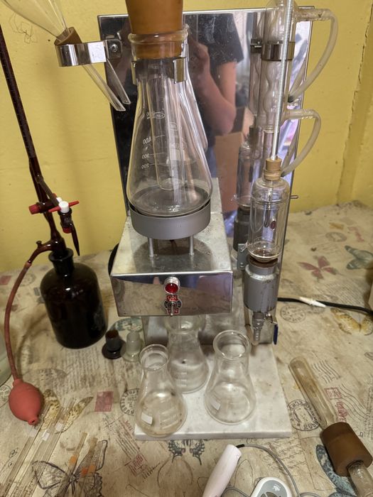 Equipamentos para analise de vinhos