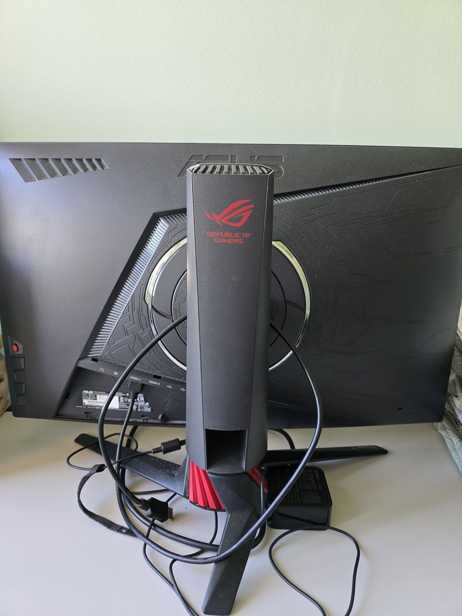Asus rog STRIX XG27WQ Curved hdr