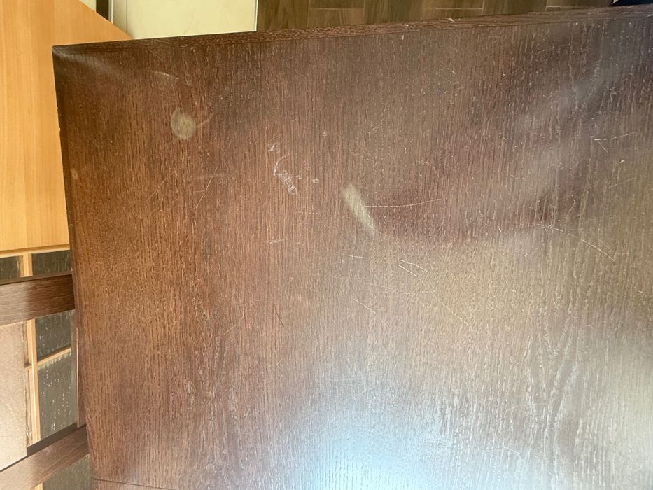 Stół do jadalni  z krzesłami