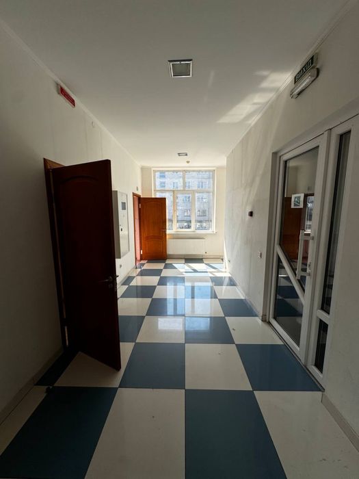 Здається просторе приміщення площею 600м/кв у торговому центрі «Норма»